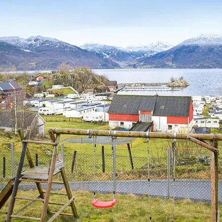 Cozy In Etne With Wifi *